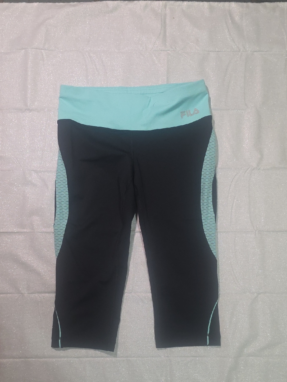 FILA Black & Aqua Cropped Athletic Capris
